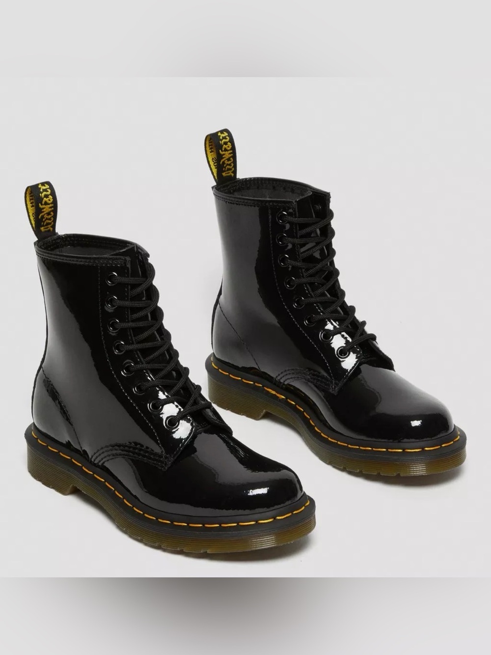 Dr. Martens 1460 WOMEN'S PATENT LEATHER LACE UP BOOTS